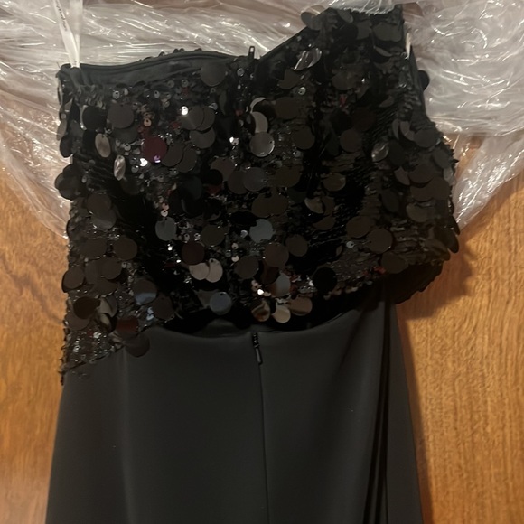 Black Ava Presley prom dress adult women’s size 2 - Picture 4 of 6